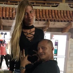 Meet your Posher, Michel de mayara